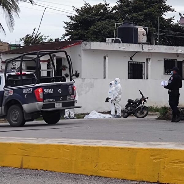 Ejecutan a balazos a motociclista en la SM 219 de Cancún