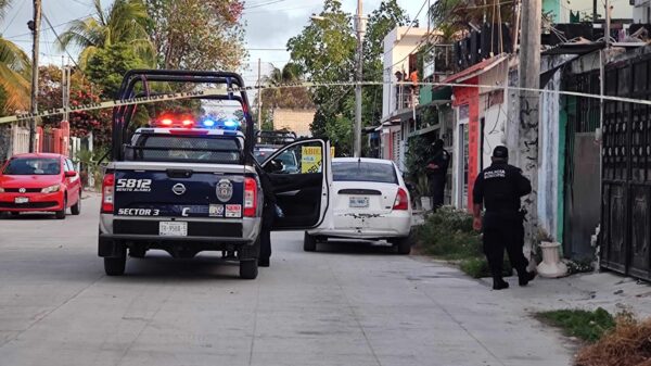 Sicario ejecuta a su compañero en ciber café de Cancún