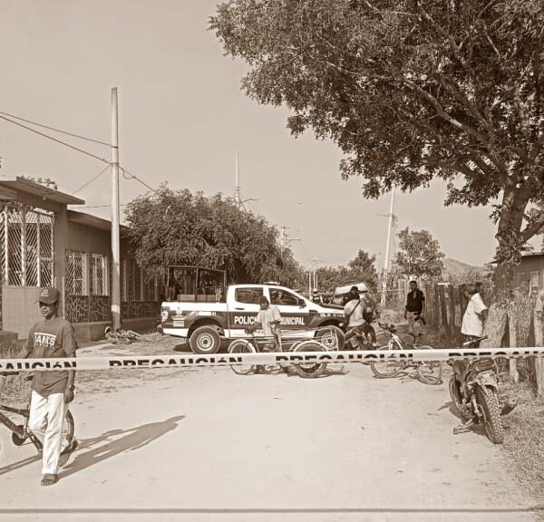 Mueren envenenados 4 niños en Oaxaca; sospechan de su madre.