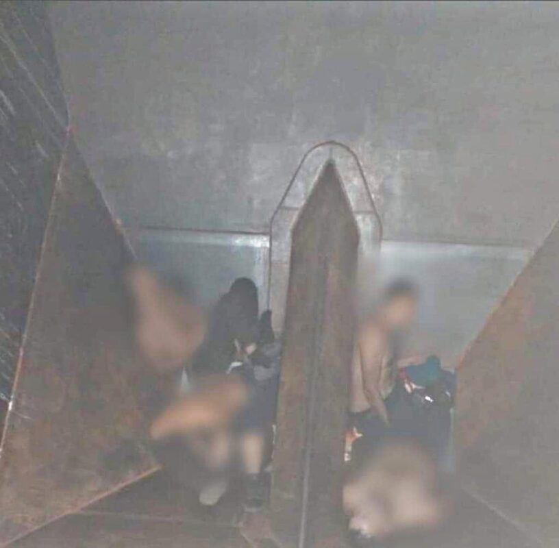 Hallan muertos a cinco migrantes en un tren en Coahuila; las altas temperaturas provocaron un golpe de calor en las víctimas.