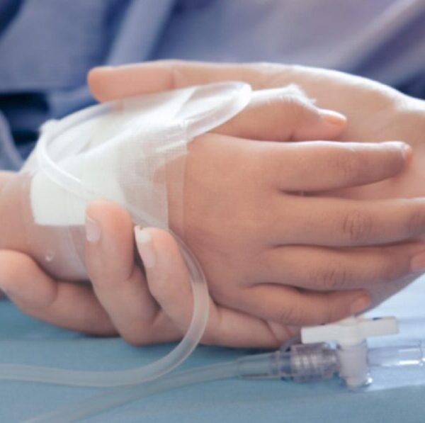 Investigan en México 21 casos de hepatitis infantil: López-Gatell