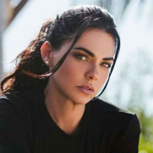 Hospitalizan de emergencia a Livia Brito y le piden que no se haga la víctima