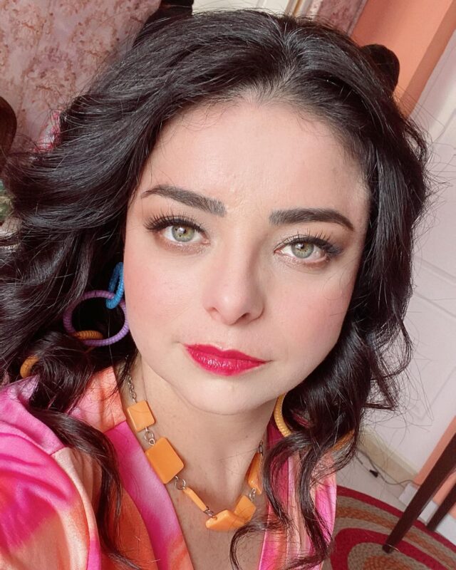 Hospitalizan de emergencia a Violeta Isfel