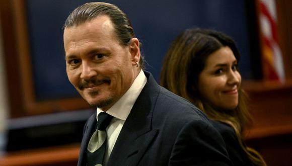 Johnny Depp podría tener un romance con su abogada Camille Vasquez