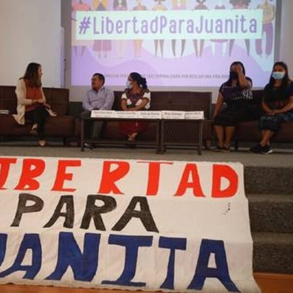 Pide AMLO a Cabeza de Vaca liberar a la migrante maya Juanita Alonzo