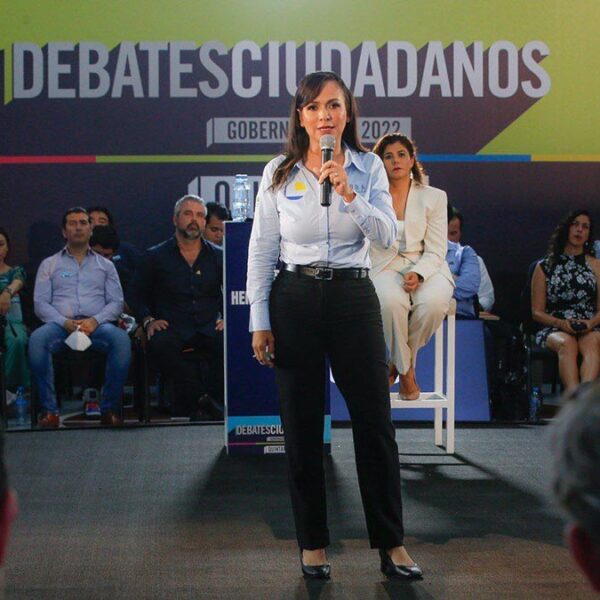 Laura Fernández gana el debate ciudadano por presentar la mejor opción para Quintana Roo