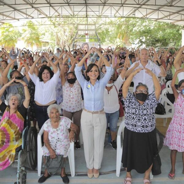 Laura Fernández anuncia creación del instituto de atención al adulto mayor