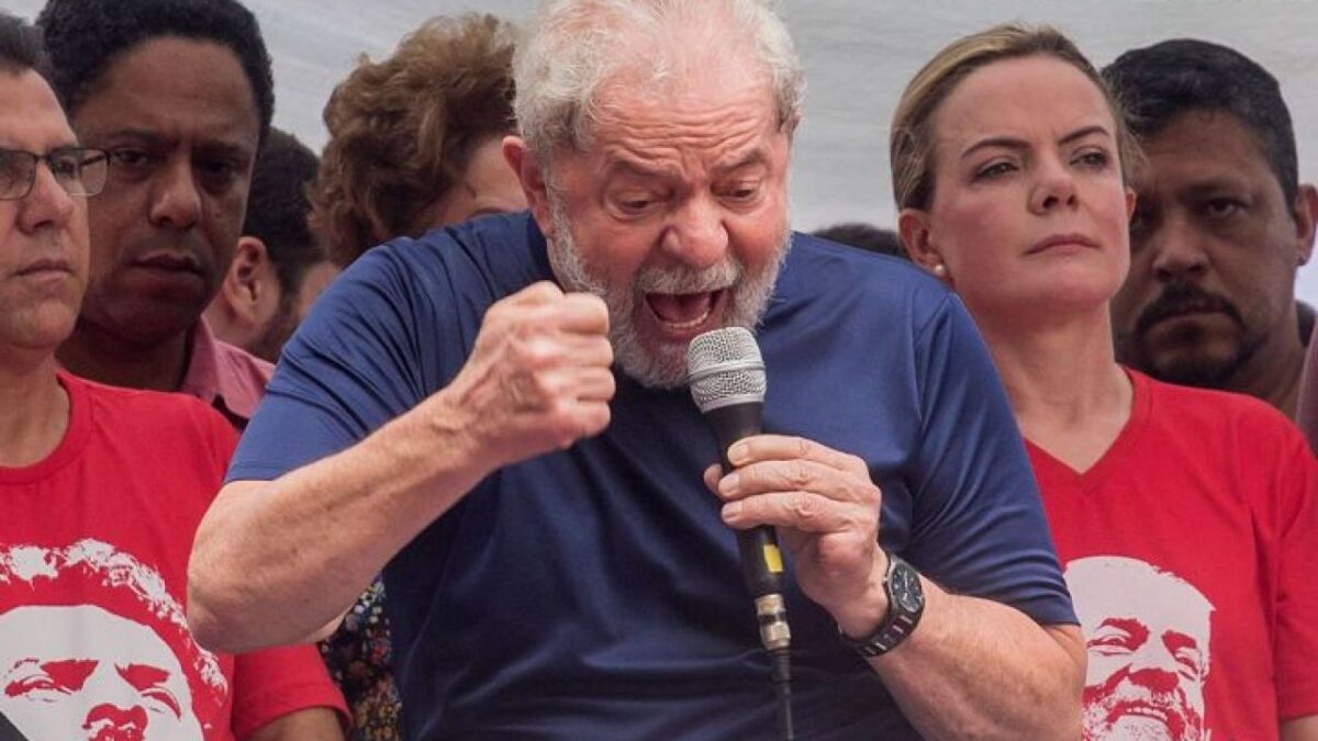 Al parecer las declaraciones de Luis Inacio Lula da Silva no cayeron nada bien en Estados Unidos, la Unión Europea y menos en Ucrania.