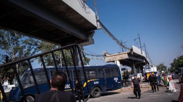 Pide AMLO deslindar responsabilidades y reparar el daño por la L12