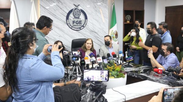 Al periodista Luis E. Ramírez lo mataron a golpes en la cabeza: FGE