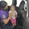 Abandonan a niña de un año en área verde de Cancún