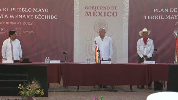 “Se hará justicia”, promete AMLO a familias de desaparecidos