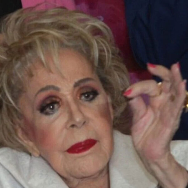 Por esta razón cancelaron la obra de Silvia Pinal