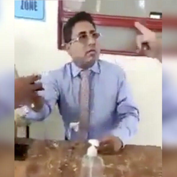 Por presunto acoso, padre de alumna golpea a prefecto en el Bachilleres 3