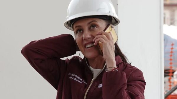 “En la 4T no desperdiciamos dinero en bardas o estelas de luz”: Sheinbaum