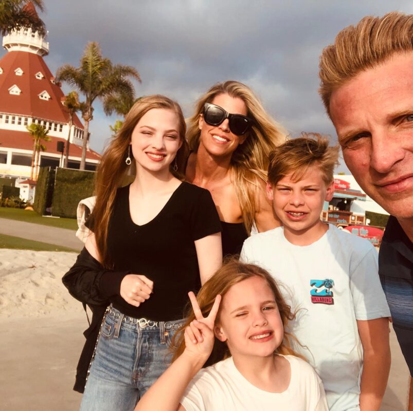 Steve Burton se separa de su esposa, Sheree Gustin, por estar embarazada de otro