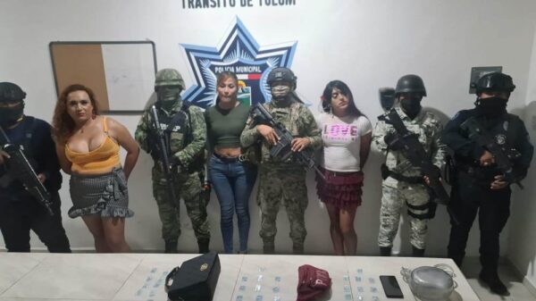 Caen tres travestis narcomenudistas en Tulum.