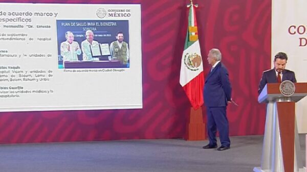 Abren contratación de más de 13 mil médicos especialistas