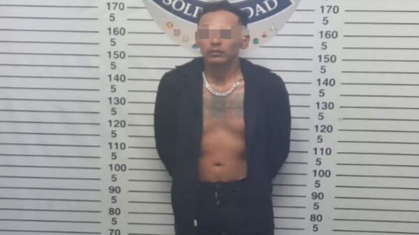 Detienen a narcomenudista en la Quinta Avenida de Playa del Carmen.