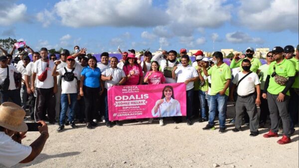 Apoyo masivo a favor de Odalis Gómez en el Distrito 2