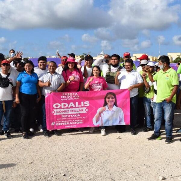 Apoyo masivo a favor de Odalis Gómez en el Distrito 2