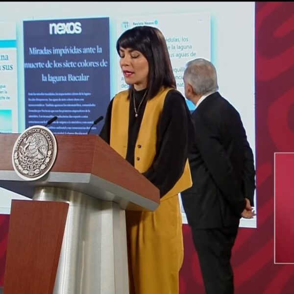 ¡Sélvame del fake!, niegan que Tren Maya cambie azul de Laguna de Bacalar