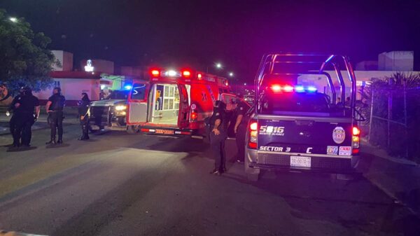 Atacan a balazos a hombre en colonia de Cancún