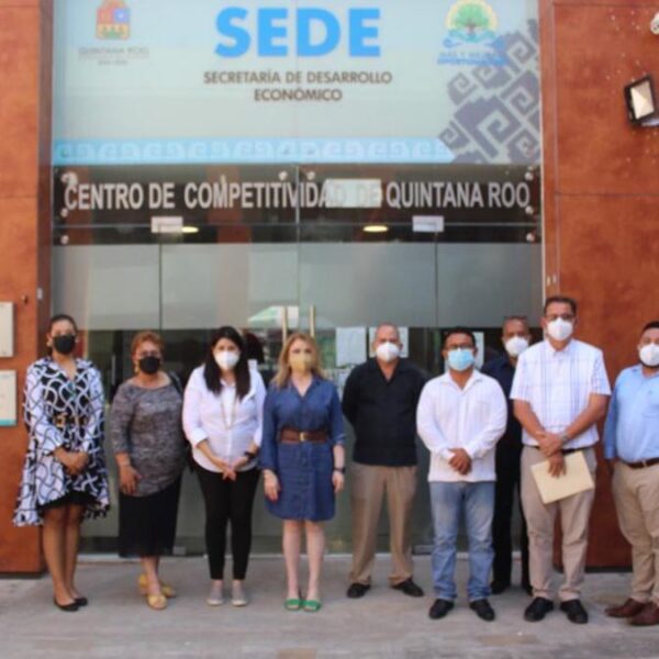 Avanzan los acuerdos para facilitar el comercio internacional entre Quintana Roo y Belice