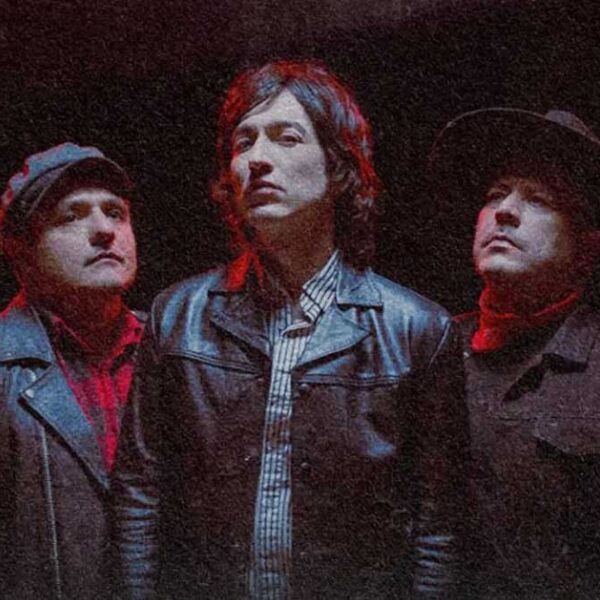 División Minúscula anuncia concierto en Cancún