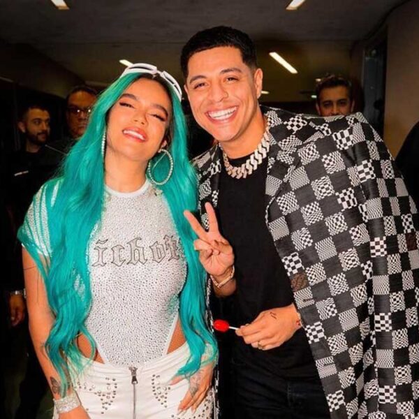 Eduin Caz presume trato preferencial en concierto de Karol G