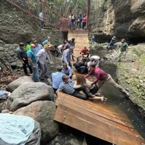 Puente que cayó en Cuernavaca no se rehabilitó.