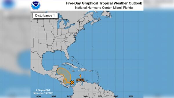 Amenaza potencial sistema ciclónico a Quintana Roo