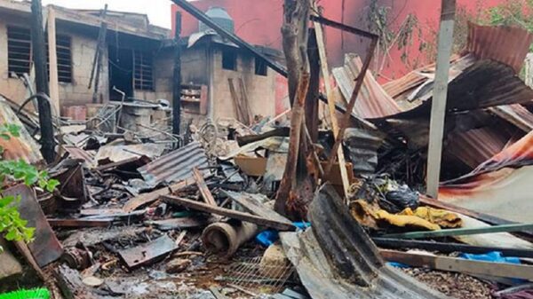 Fallecen 3 niñas en incendio en Córdoba, Veracruz.