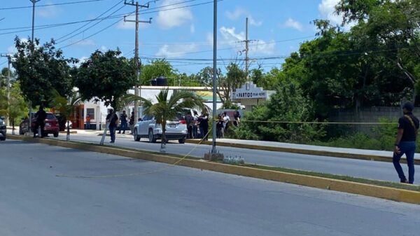 Continúa la violencia en nuestro paraíso perdido, Cancún, en esta ocasión en la zona continental de Isla Mujeres; la víctima tiene siete impactos de bala en el cuerpo.