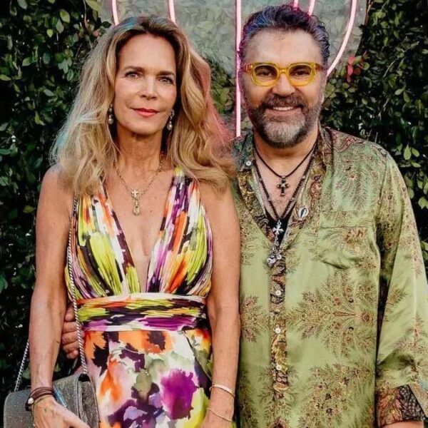 Manuel Mijares presenta por primera vez a su novia en una alfombra roja