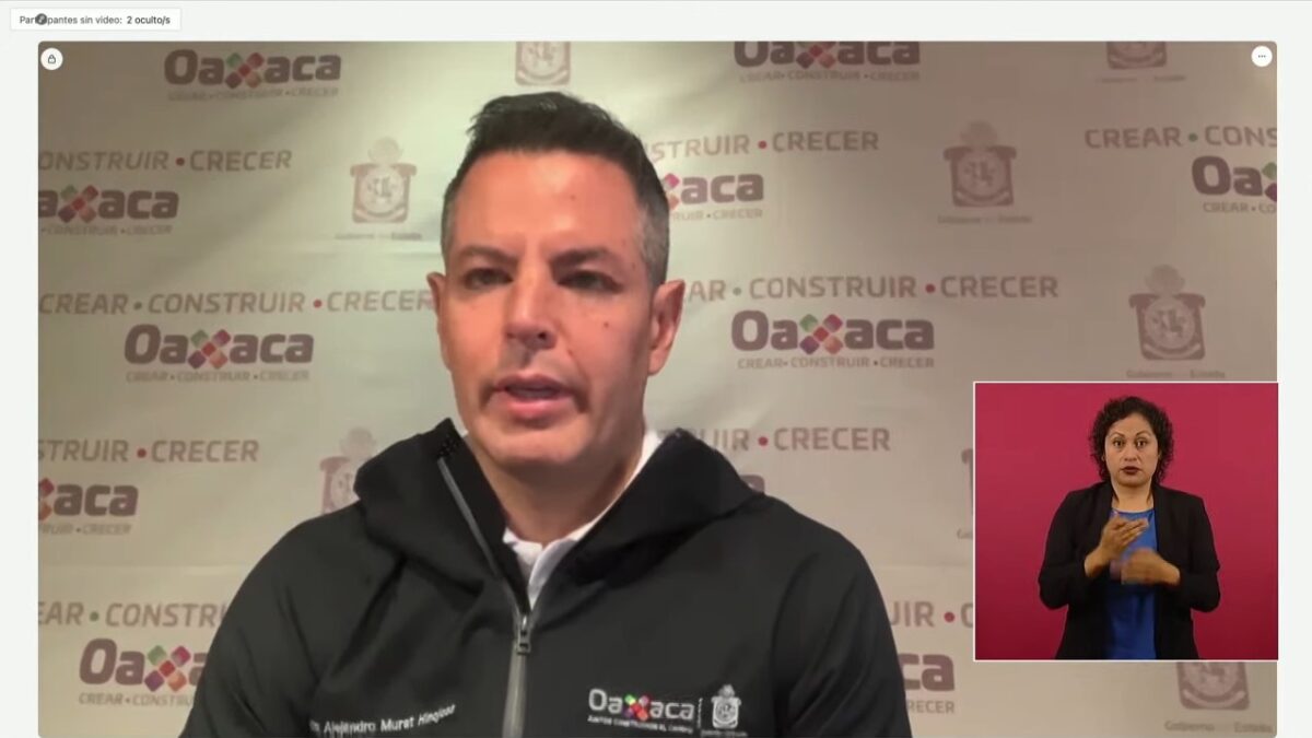 El gobernador Alejandro Murat dijo en videollamada, “mi más sentido pésame a familias y seres queridos” de las personas fallecidas.