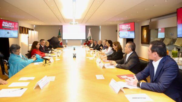 Estalló “guerra de lodo” en reunión; “así me dejaron el PRI”: ‘Alito’