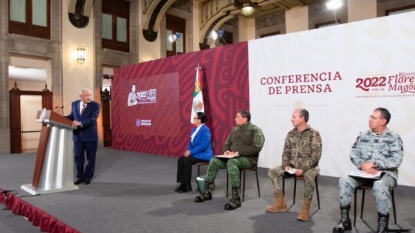 Garantiza AMLO abasto de alimentos y precios bajos