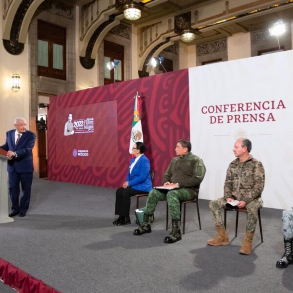 Garantiza AMLO abasto de alimentos y precios bajos