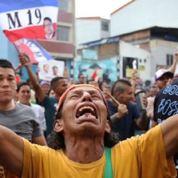 Propone Petro el “sueño de Bolívar”: “integrarnos más decididamente”