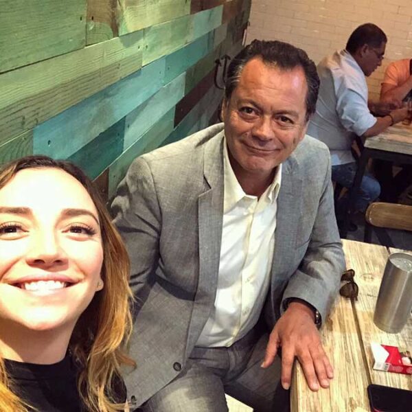 Regina Blandón reacciona a declaración de su padre tras minimizar su abuso sexual