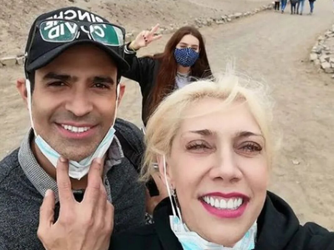 Rey Grupero muestra audios de Juan Vidal hablando mal de Cynthia Klitbo