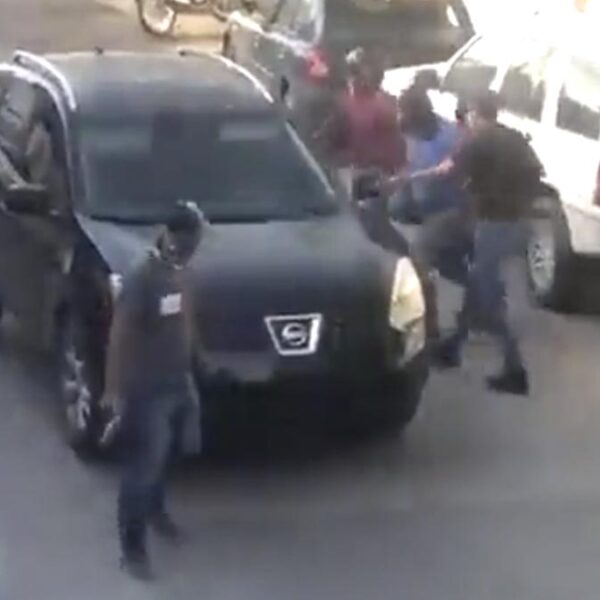 A plena Luz del día secuestran a hombre en SLP