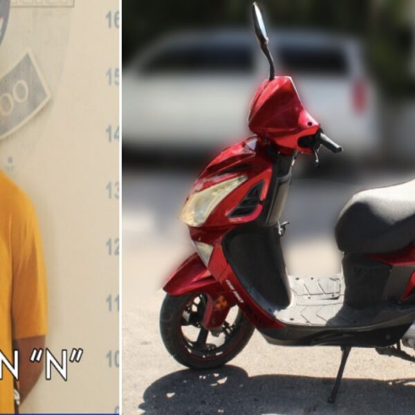 Detienen a sujeto con moto robada en Cancún.