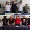 Detienen a siete narcomenudistas en dos operativos en Cancún.