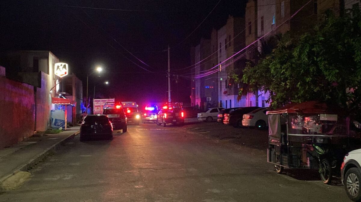 ¡Sangrienta noche en Cancún! Pareja es atacada con arman blanca en Paraíso Maya