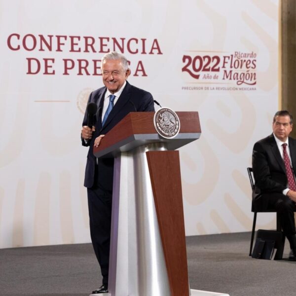 Descarta AMLO pronóstico de Moody’s sobre recesión en 2023