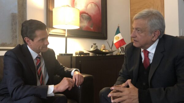 “No perseguimos a nadie, pero si FGR integra expediente, va”