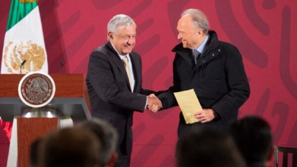 Respalda AMLO gestión de Gertz, “no ha cometido ningún delito grave”