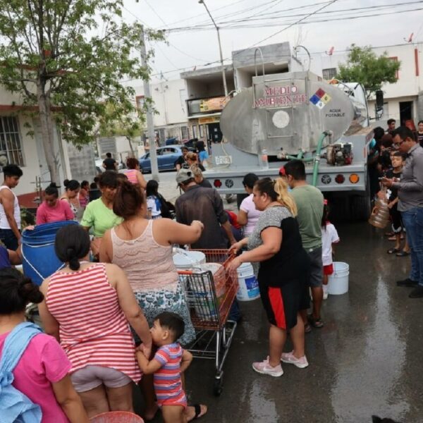 Graves niveles de carencia de agua en Nuevo León: AMLO